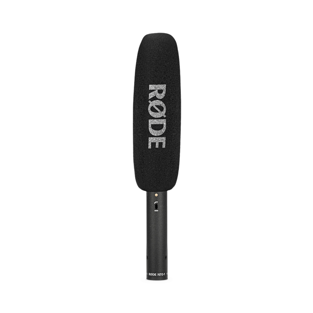 RODE premium shotgun microphone with rechargeable battery – front view slim aluminium body