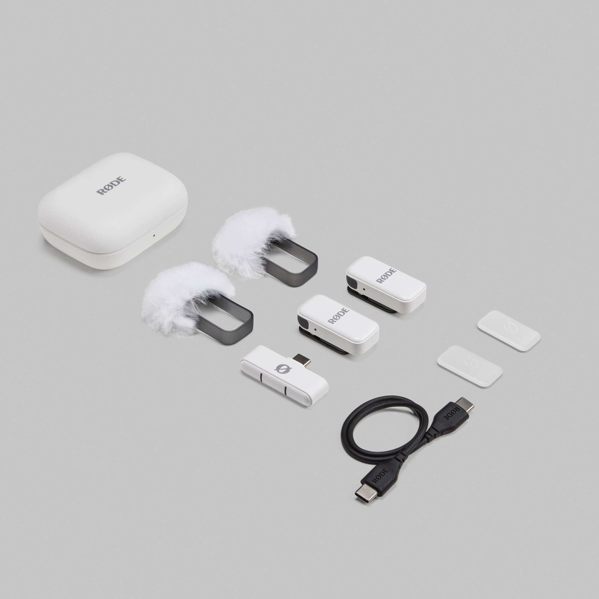 Rode ultra compact white wireless USB C microphone complete kit with accessories