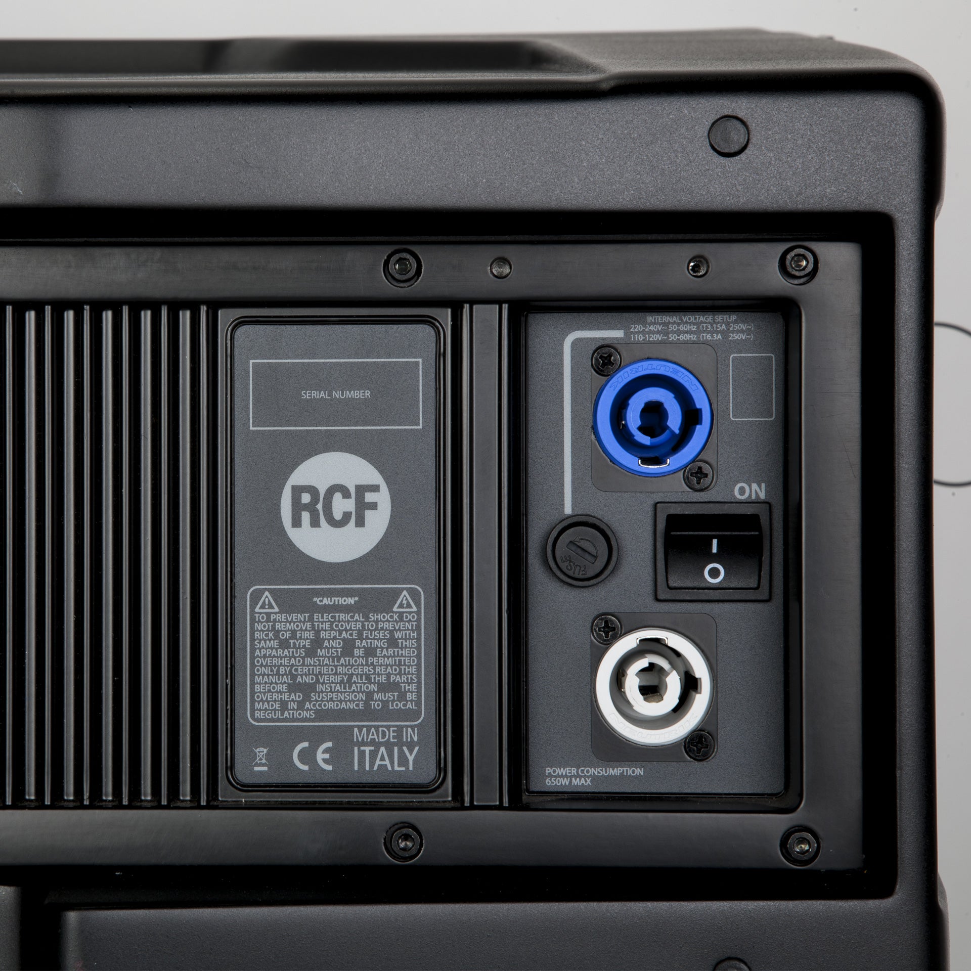 RCF HDL 10-A Active Line Array Module rigging flyware close-up
