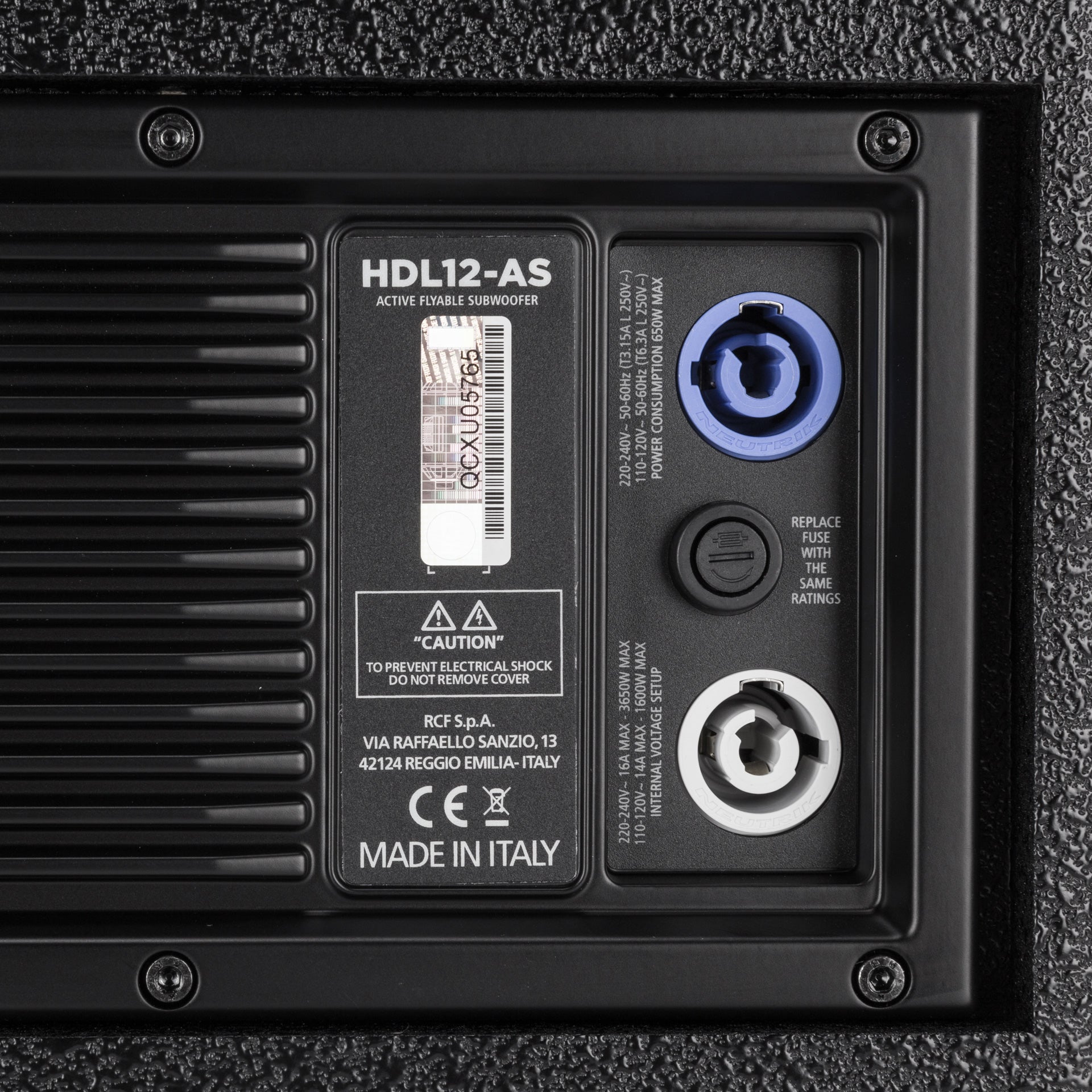 RCF HDL 12-AS Active Flyable High Power Subwoofer rear amplifier control panel close-up